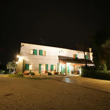 Ristorante Country House Isolabelgatto Фано