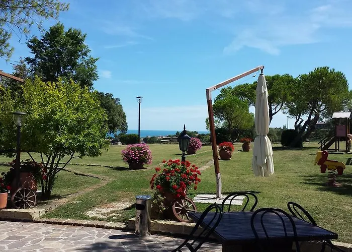 Ristorante Country House Isolabelgatto 酒店 法诺