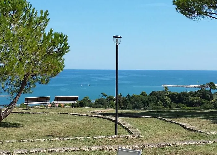 Ristorante Country House Isolabelgatto 酒店 法诺